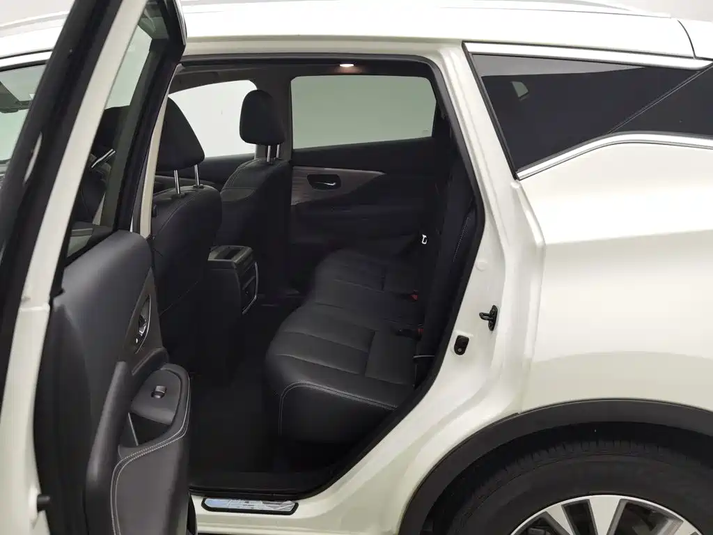 Nissan Murano 2023 2021 2.5L XL 2WD Intelligent Luxury Edition