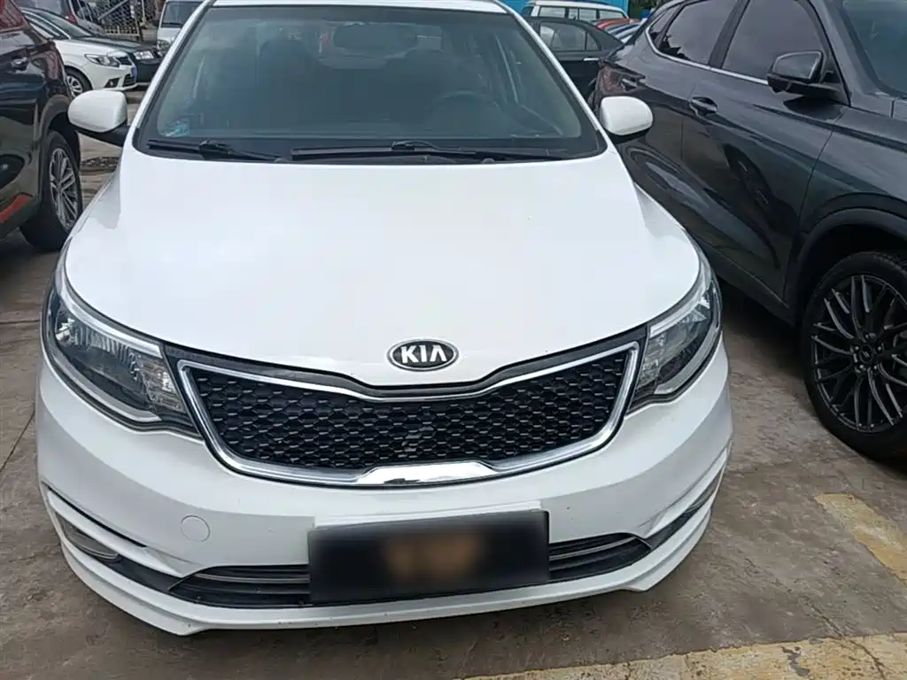 Kia K2 2015 Sedan 1.4L MT GLS фото 3