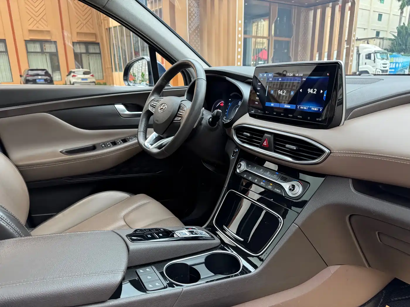 Hyundai Santa Fe 2019 380 TGDi TOP Automatic 4WD Flagship (HTRAC) China V фото 13
