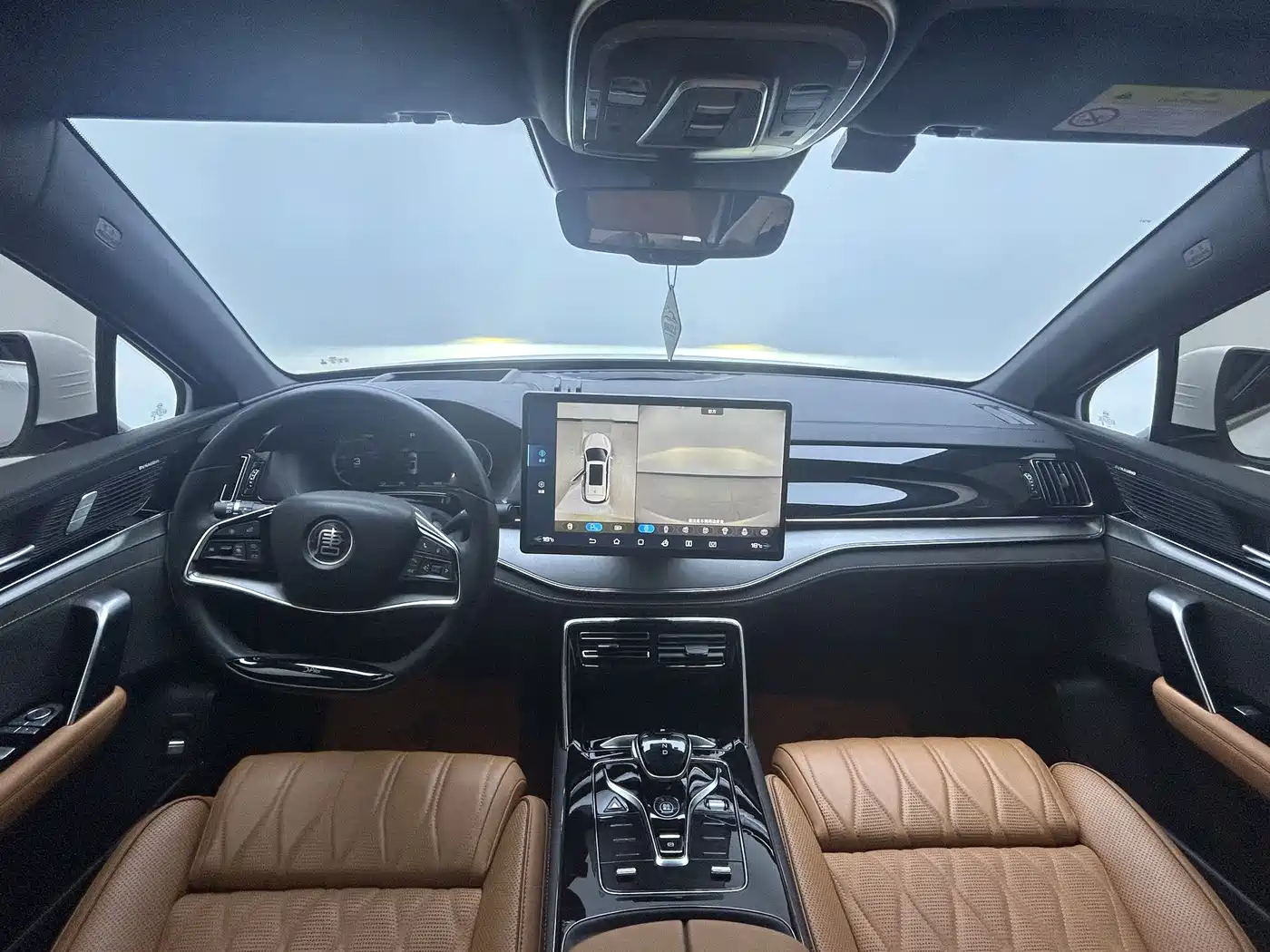 BYD Tang New Energy 2023 Model DM-i Champion Edition 112KM Premium фото 14