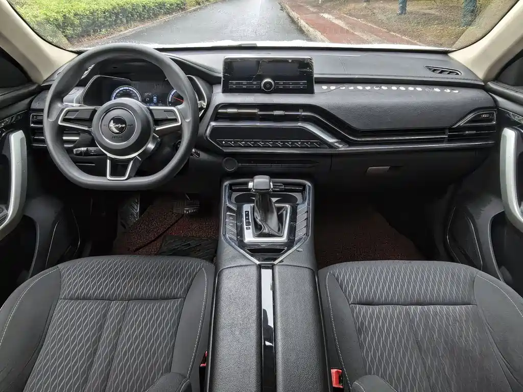 Zotye T500 2018 2018 1.5T Automatic Luxury