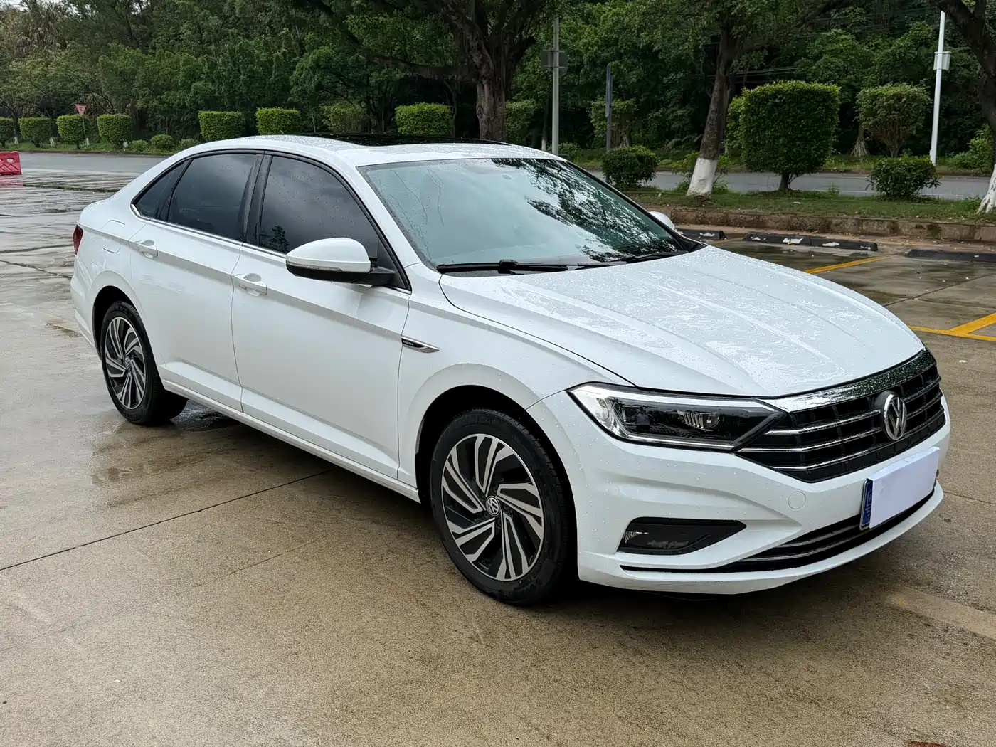 Volkswagen Sagitar 2022 280TSI DSG Surpassing Edition фото 3