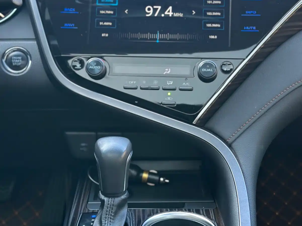 Toyota Camry 2019 2.5G Luxury (China V) фото 18