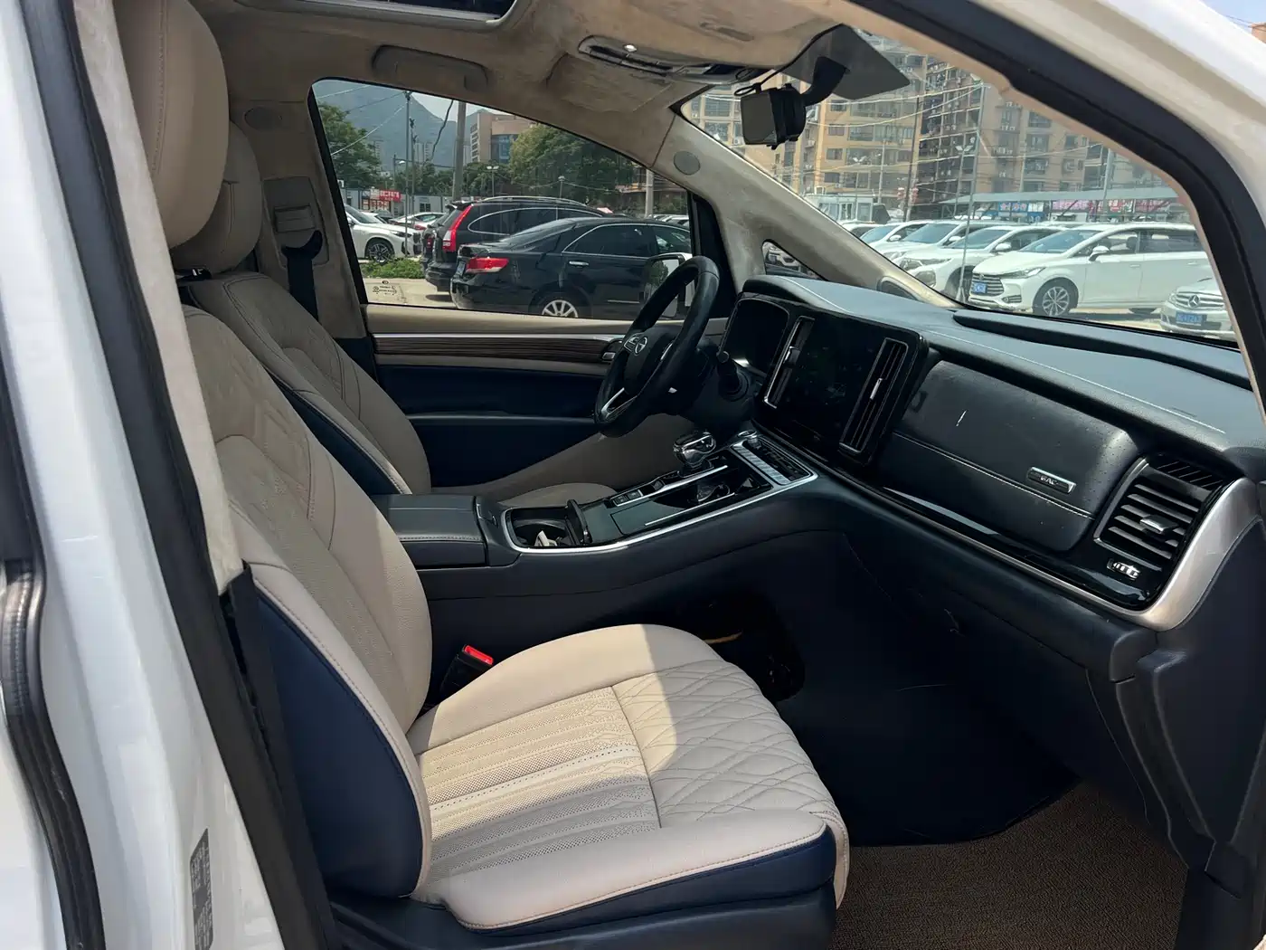 GAC Trumpchi Trumpchi M8 2021 Master Series 390T Prestige Edition фото 16