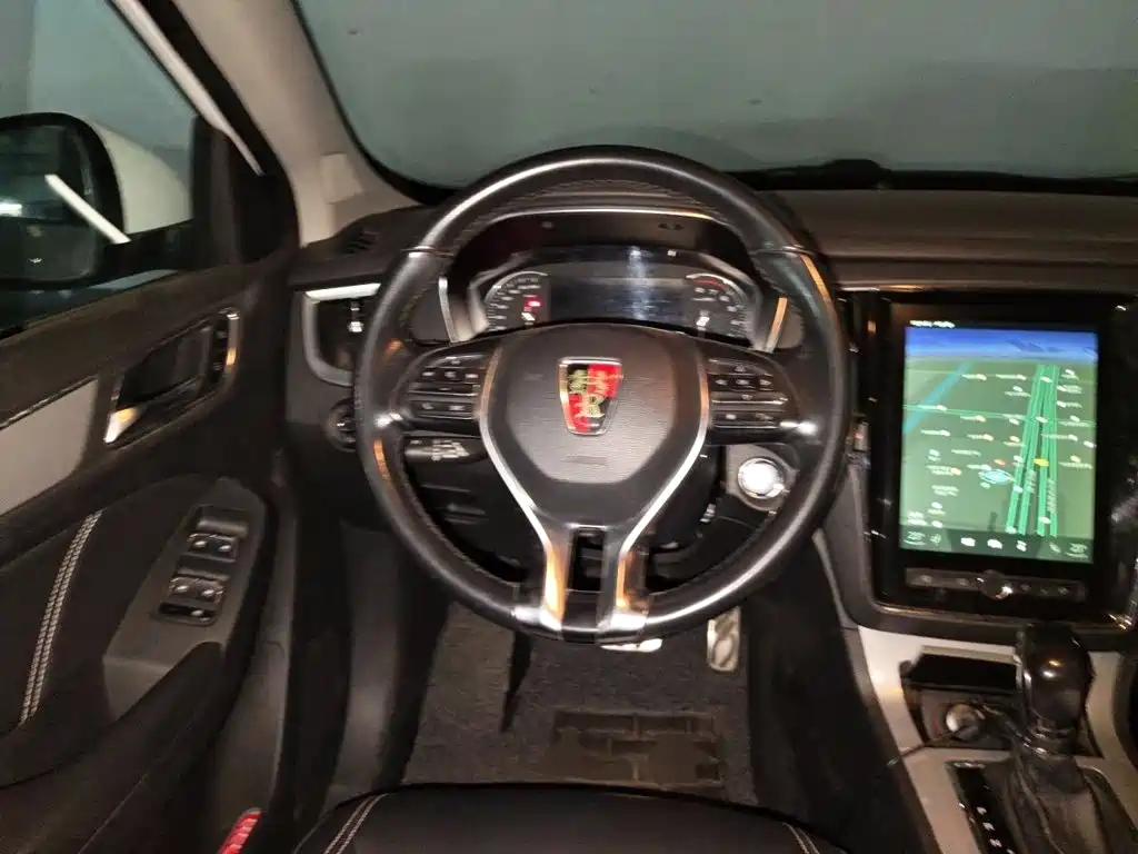 Roewe RX5 2016 2016 30T 2WD Automatic Internet Smart Edition