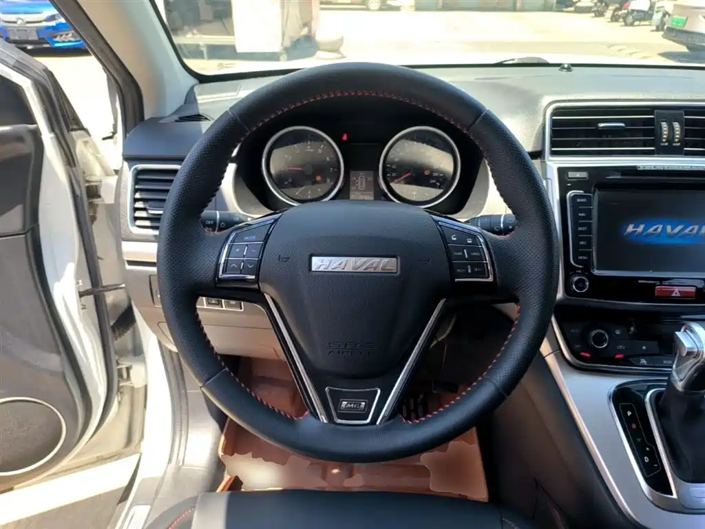 Haval M6 2017 1.5T Automatic 2WD Elite фото 11