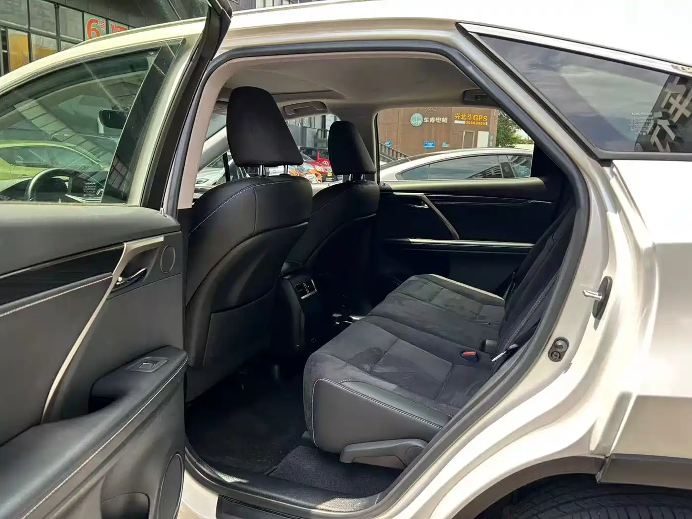 LEXUS RX