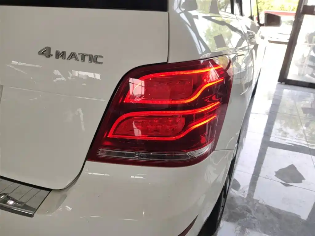 Mercedes-Benz GLK-Class 2013 GLK 300 4MATIC Dynamic Sunroof фото 8