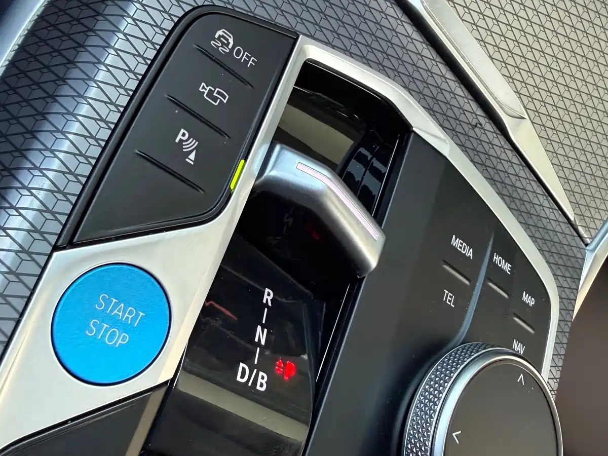 Фото 8 - BMW i3