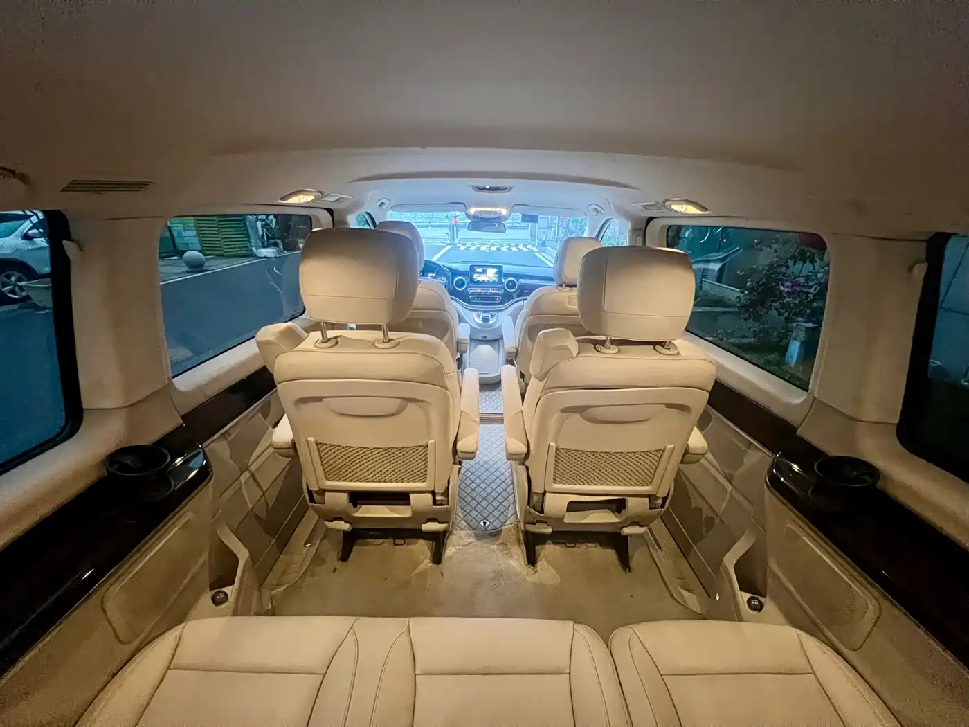 Mercedes-Benz V-Class 2017 Model V 260 Pilot Edition фото 19