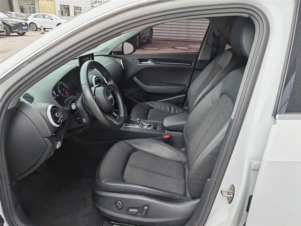Audi A3 2019 Sportback 35 TFSI Fashion China VI фото 7