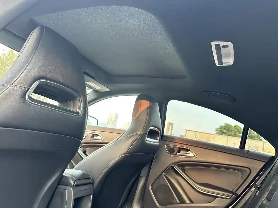 Mercedes-Benz CLA (Import) 2017 CLA 260 4MATIC фото 12