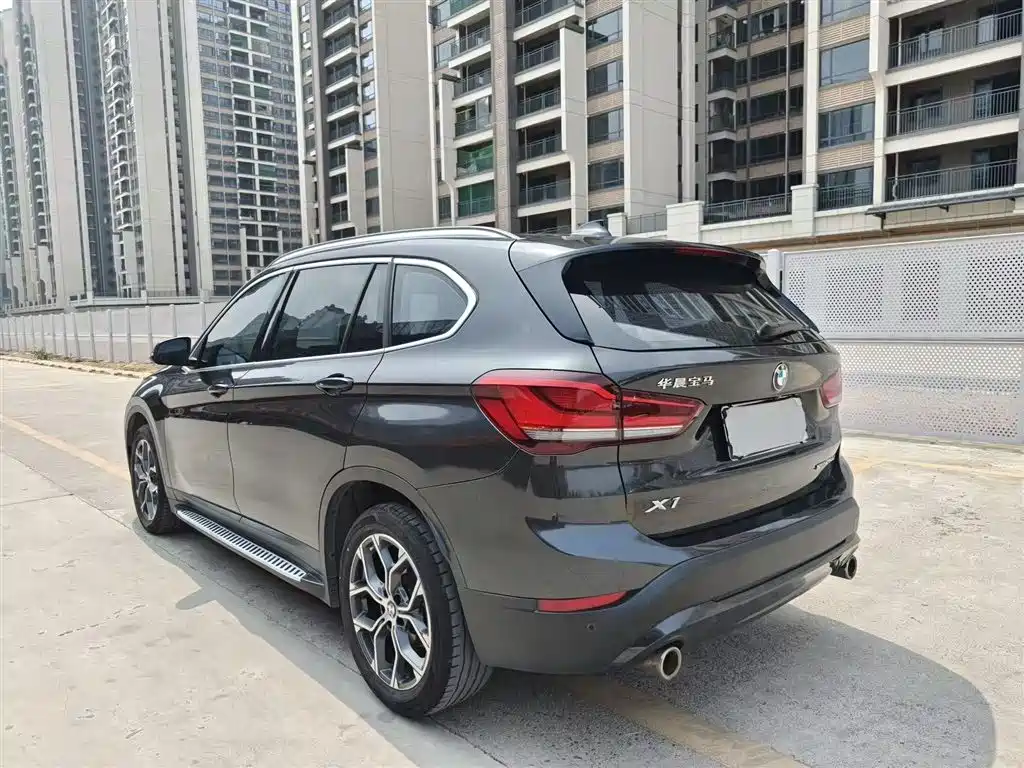 BMW X1 2021 sDrive25Li Leading фото 7