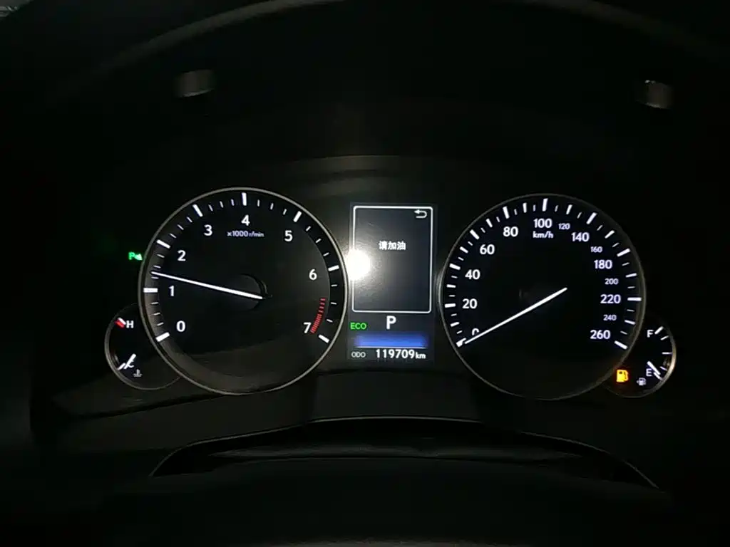 Lexus ES 2015 200 Elite Edition фото 12
