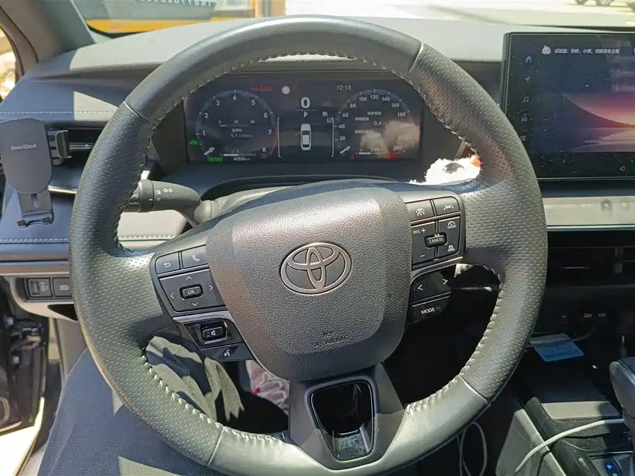 Toyota Camry 2024 Model Dual Hybrid 2.0HXS Sport Plus Edition фото 15