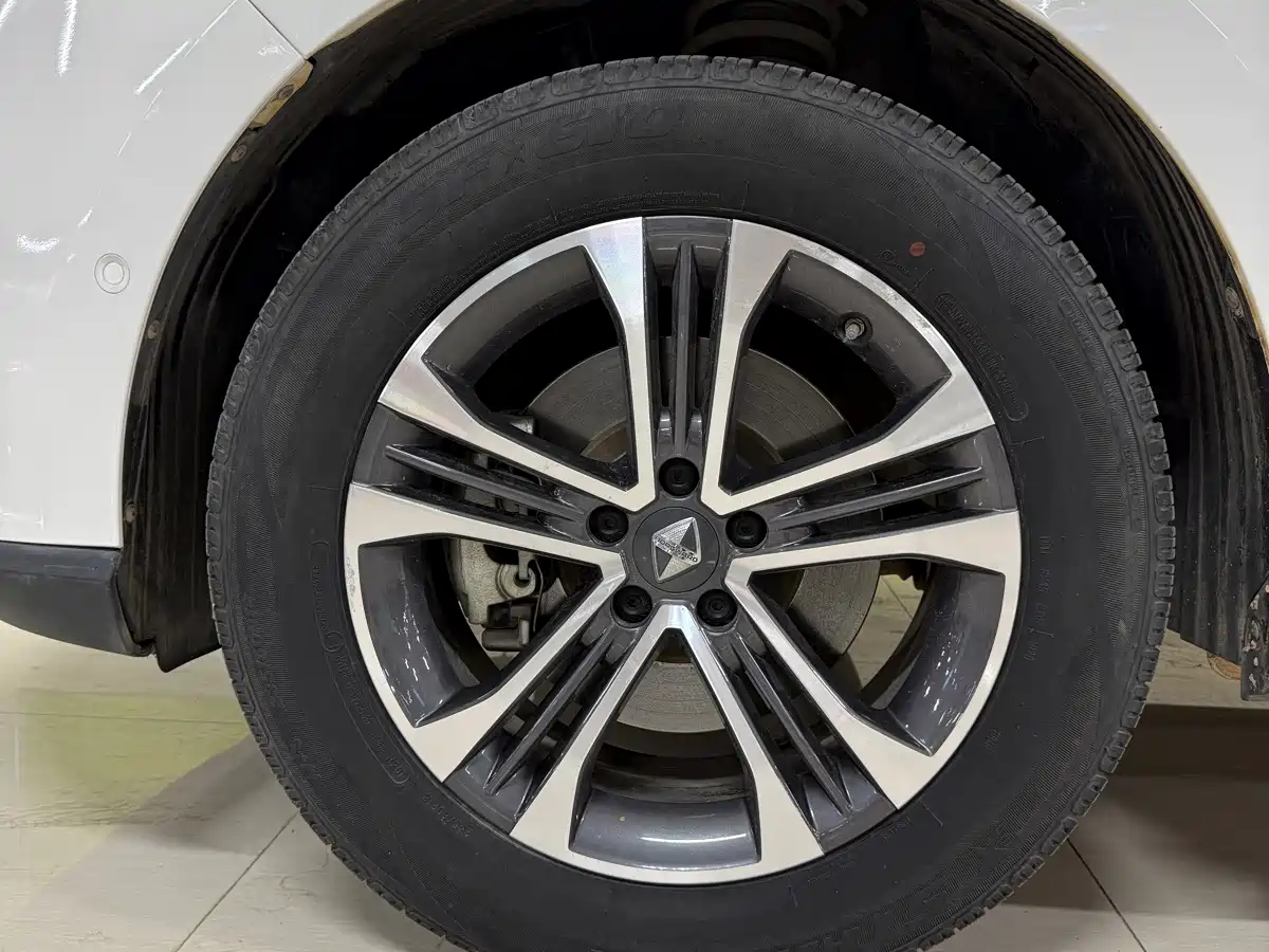 Borgward BX7 2017 2016 28T 2WD Luxury Edition 5-seater