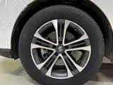 Фото 7 - Borgward BX7