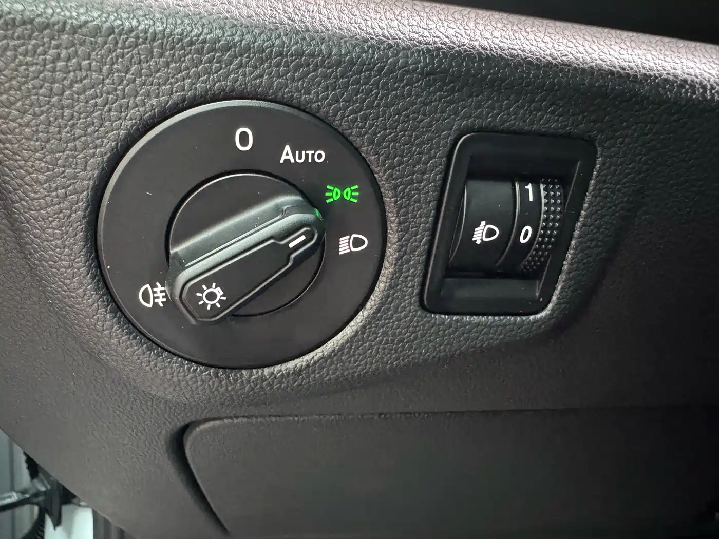 Volkswagen Lavida 2024 Model 1.5L Automatic Starlight 5 Million Edition фото 21