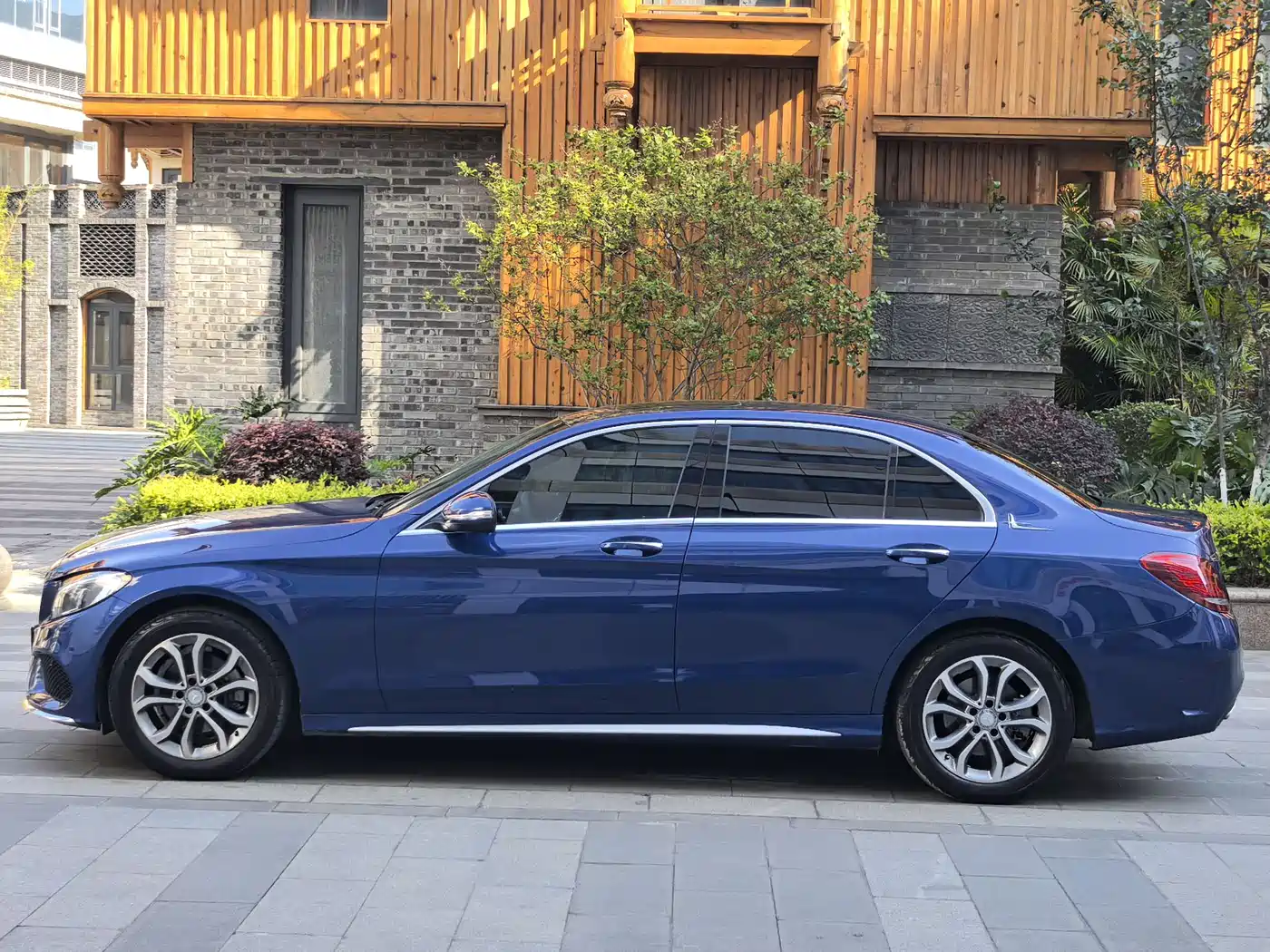Mercedes-Benz C-Class 2015 Facelift C 180 L Sport фото 4