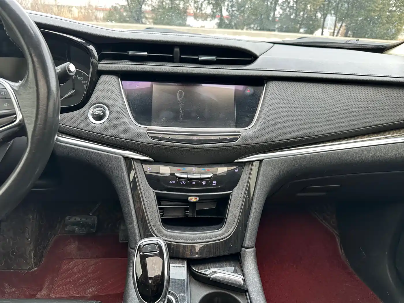 Cadillac XT5 2016 28T AWD Technology Model фото 12