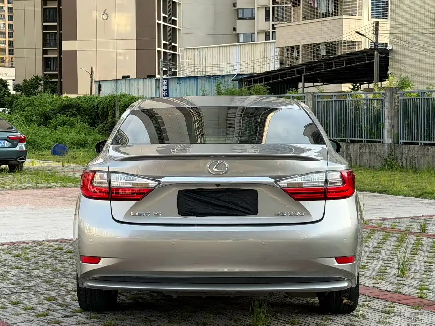 Lexus ES 2015 200 Elite Edition фото 8