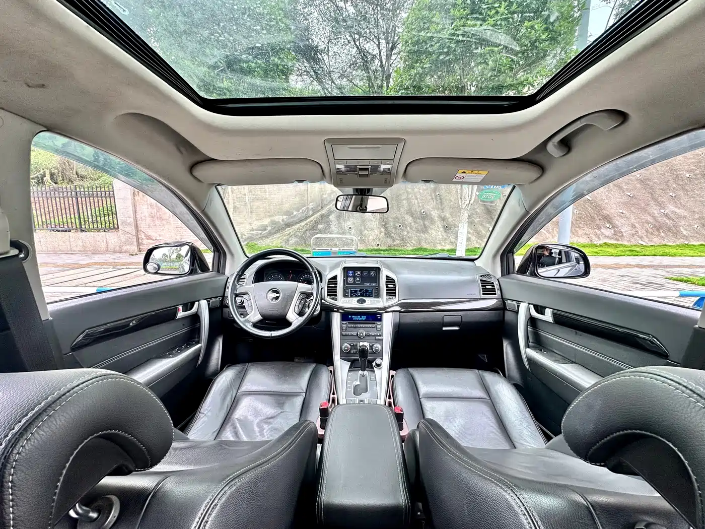 Chevrolet Captiva 2014 2.4L 4WD Flagship 7-seater фото 35