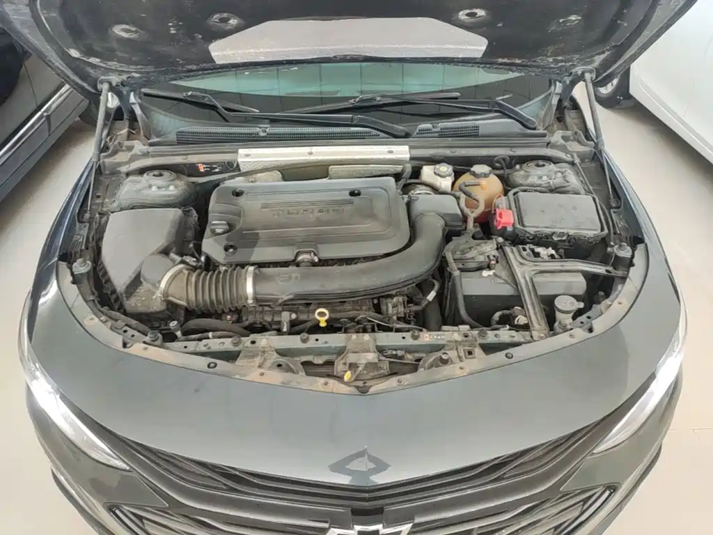 Фото 20 - Chevrolet Malibu XL