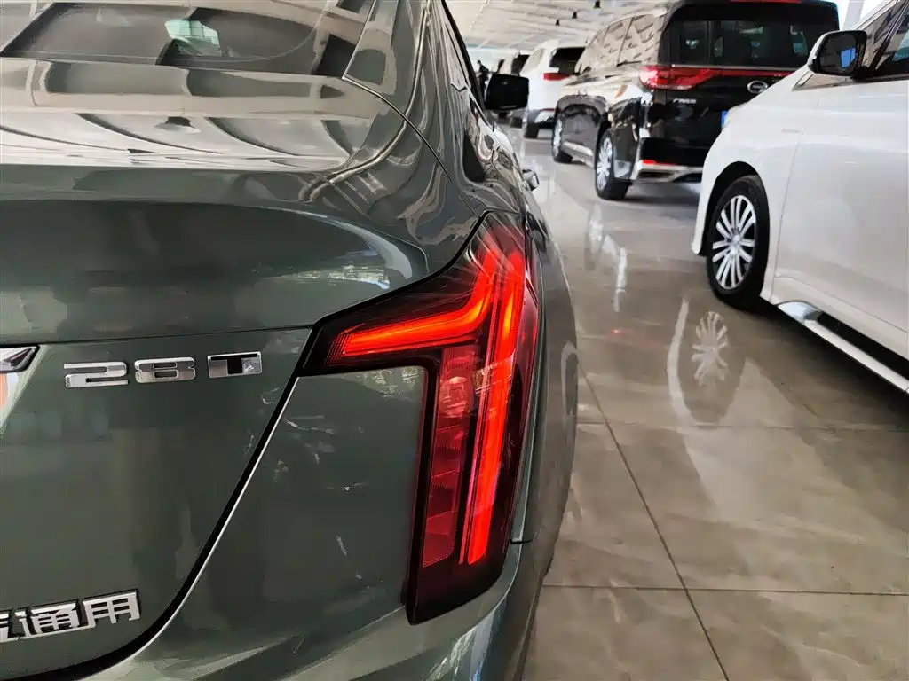 Cadillac CT5 2022 28T Luxury (Standard) фото 8
