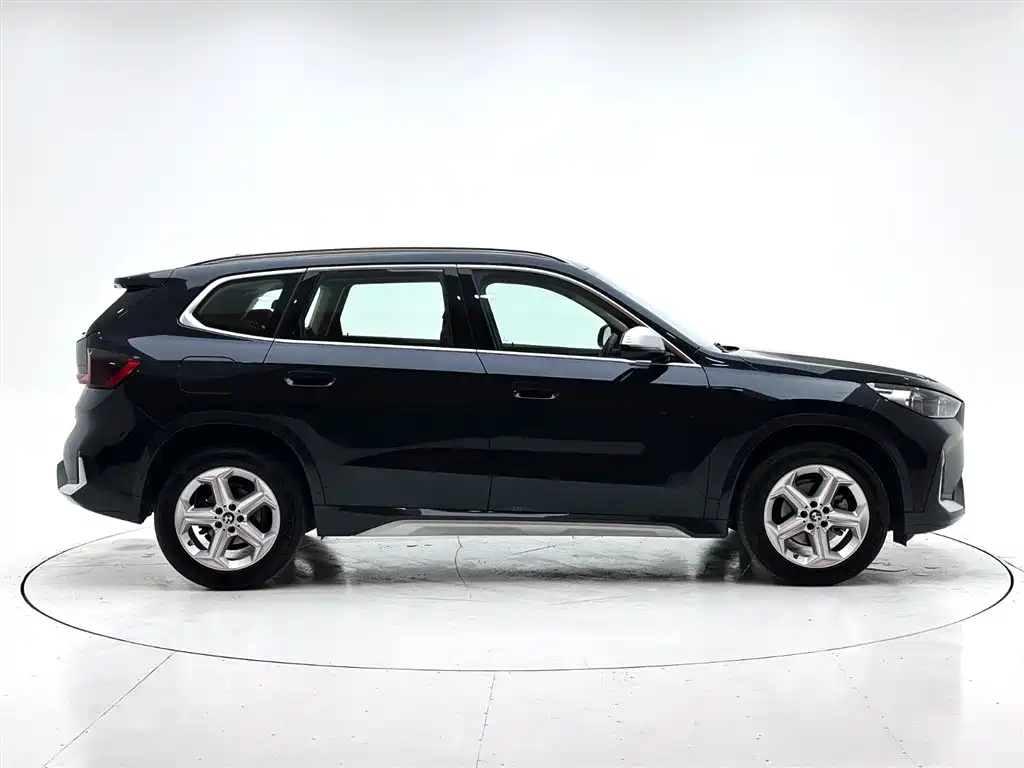 BMW X1 2023 sDrive20Li X Design Package фото 9