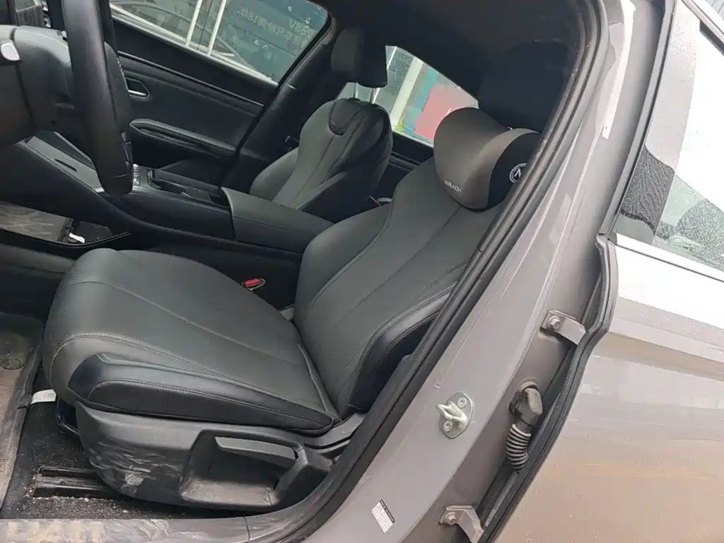 BYD Qin L 2026 2026 DM-i 128KM Progressive