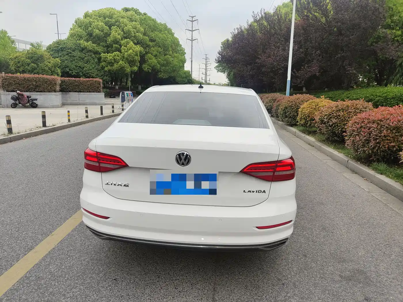Volkswagen Lavida 2021 1.5L Auto Comfort Edition фото 5