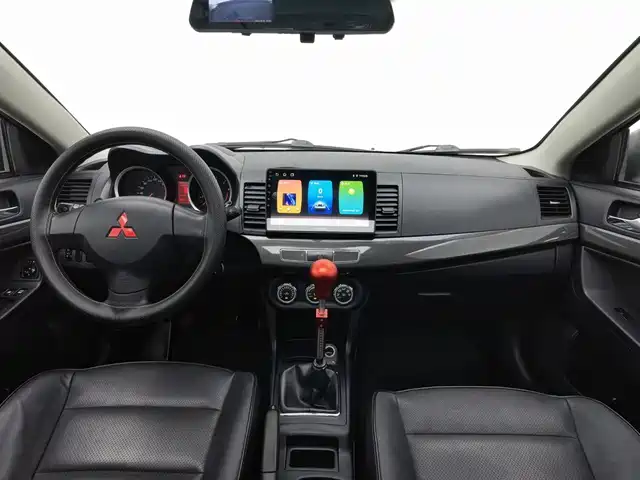 Mitsubishi Lancer EX 2014 Racing Edition 1.8L Manual Comfort — фото 5