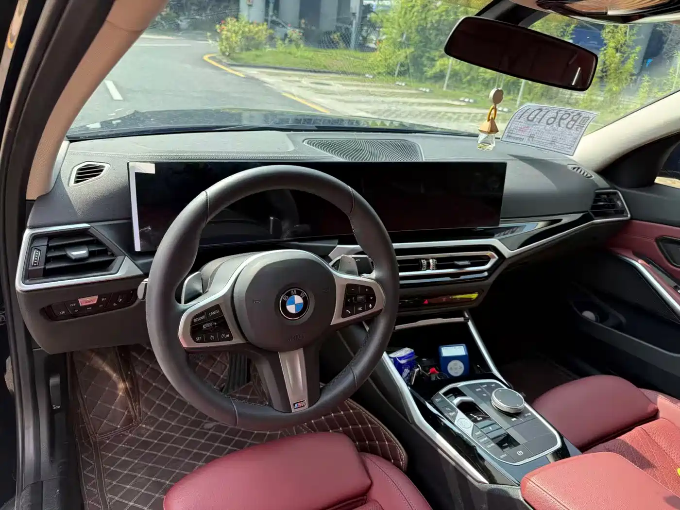 BMW 3 Series 2023 320Li M Sport Package фото 5