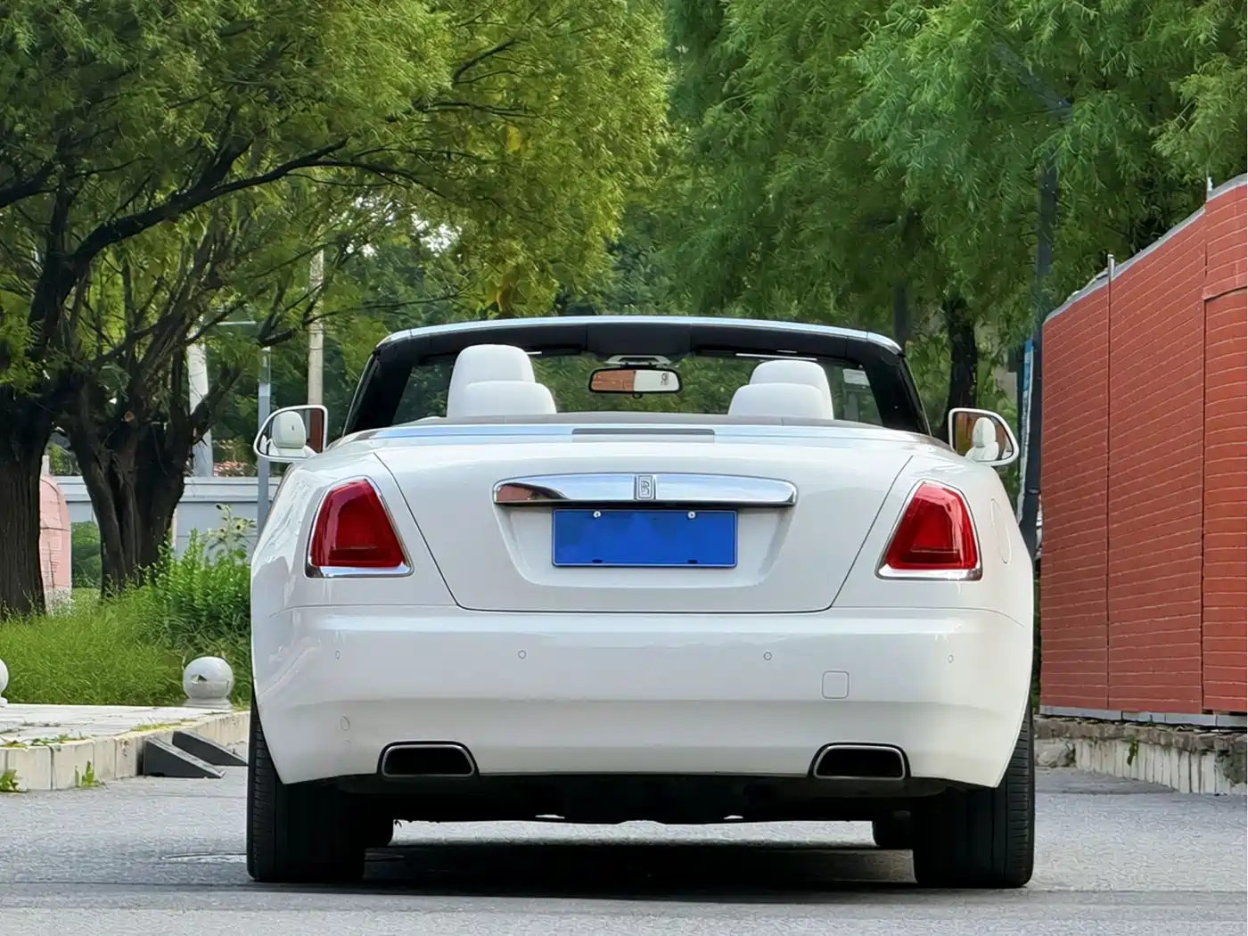 Rolls-Royce Dawn 2017 2015 6.6T Standard