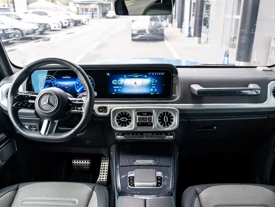Mercedes-Benz G-Class New Energy 2025 G580 Launch Special Edition фото 14