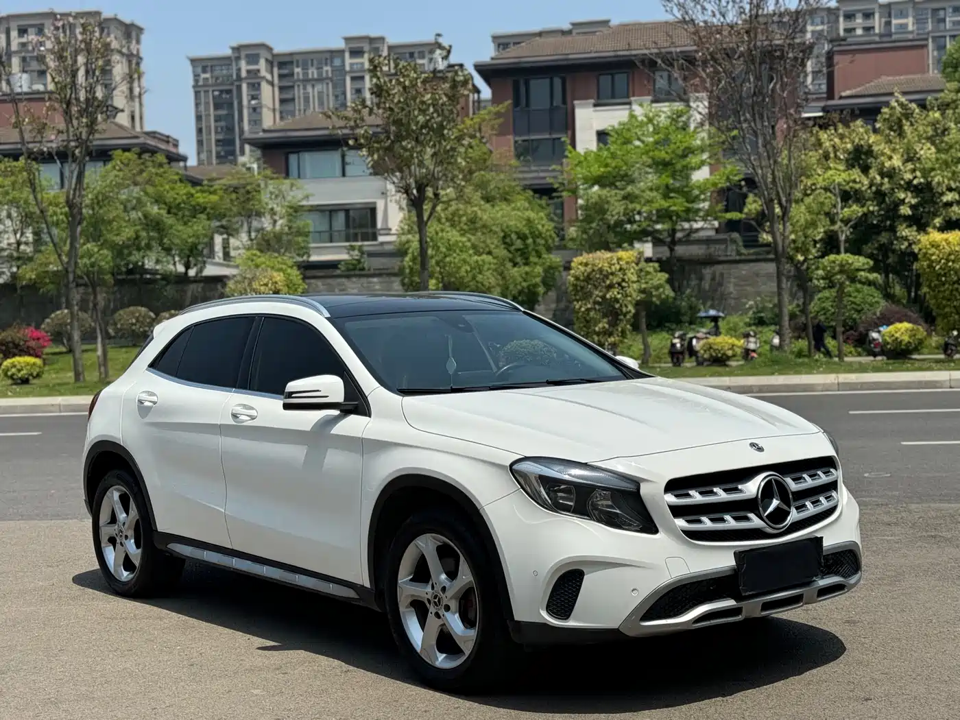 Mercedes-Benz GLA 2017 GLA 200 Dynamic фото 3