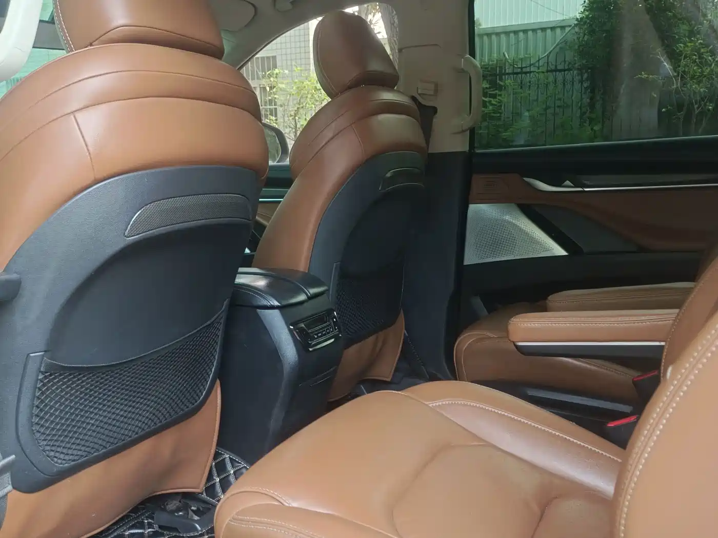2019 SAIC Maxus D90