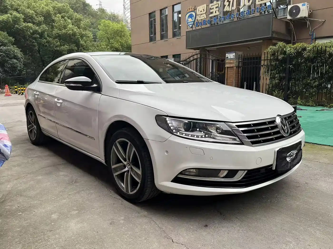 Volkswagen FAW-Volkswagen CC 2015 2.0TSI Luxury фото 3