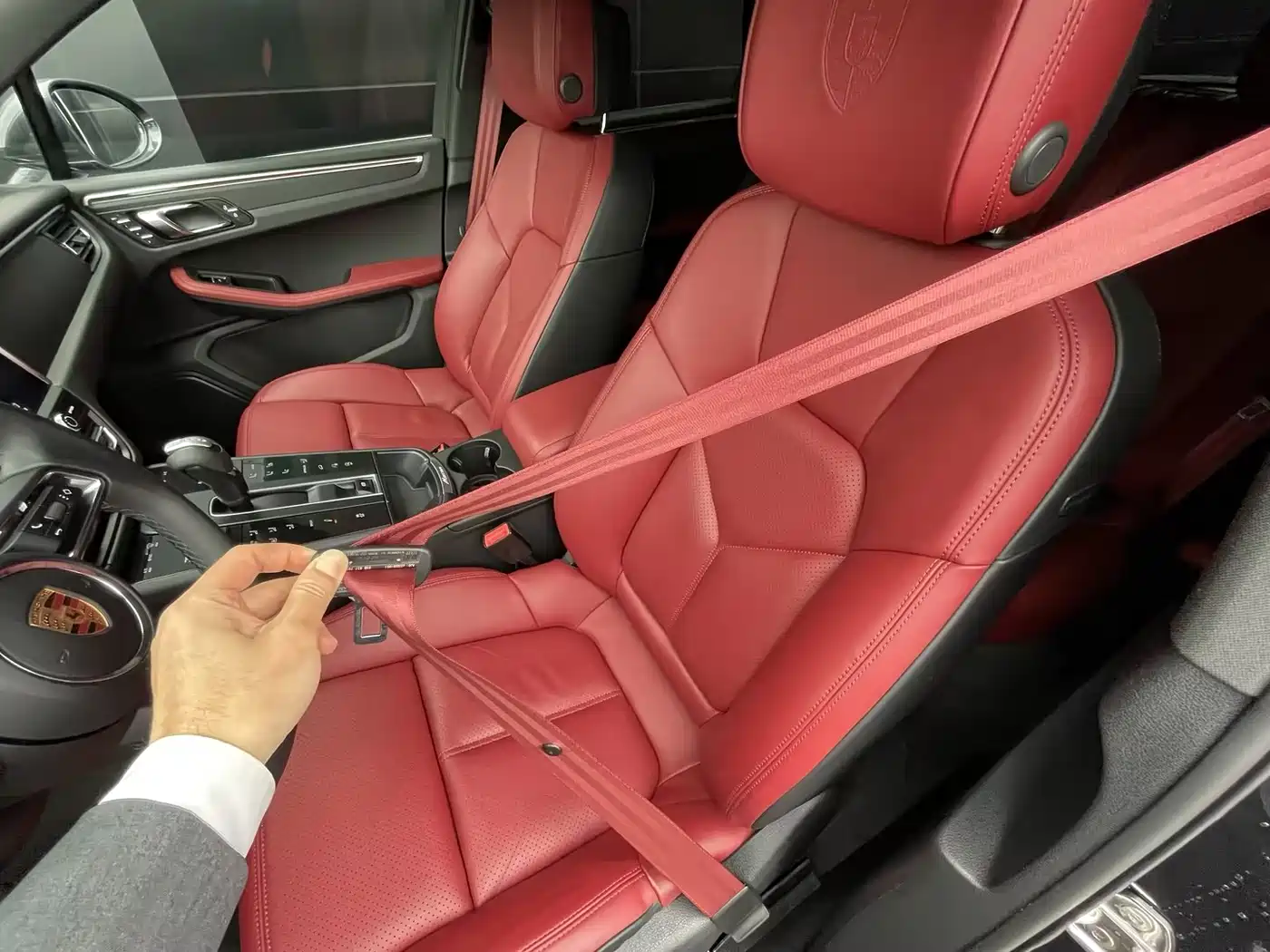 Porsche Macan 2023 Macan 2.0T фото 14