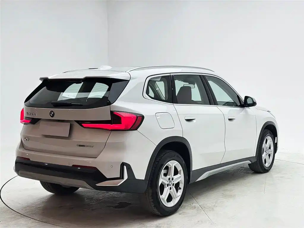 BMW X1 2023 sDrive20Li X Design Package фото 6