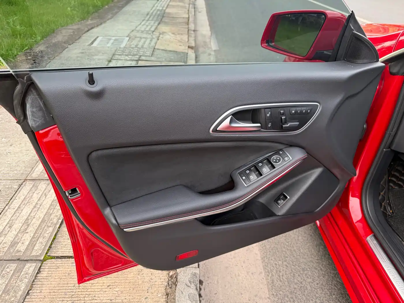 Mercedes-Benz CLA (Import) 2015 CLA 220 4MATIC фото 10