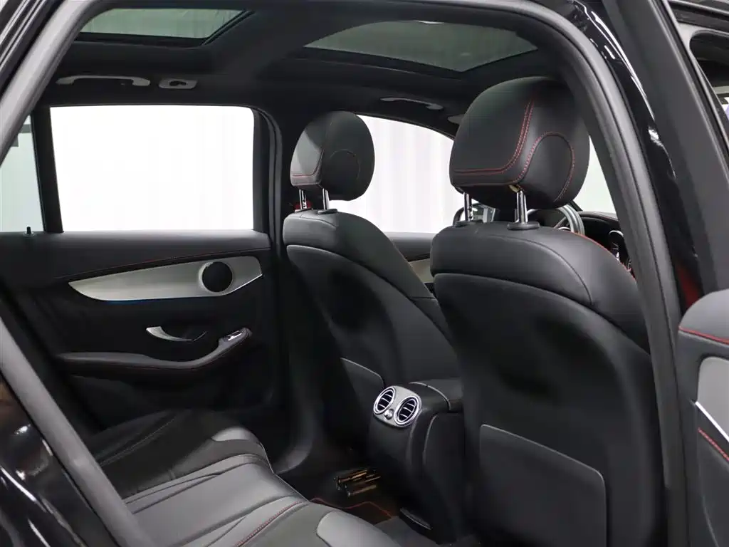 Mercedes-Benz GLC AMG 2017 AMG GLC 43 4MATIC фото 21