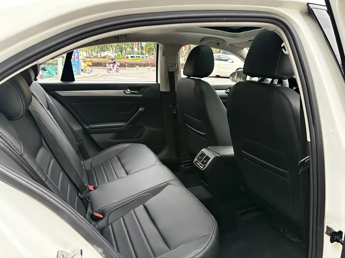 Volkswagen Lamando 2017 230TSI DSG Trend Edition фото 13