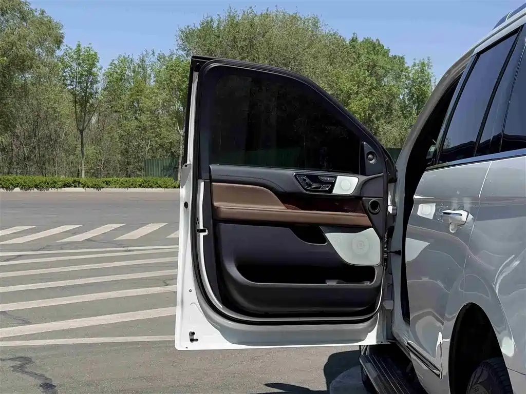 Lincoln Navigator 2023 2022 3.5T Zunyao Edition