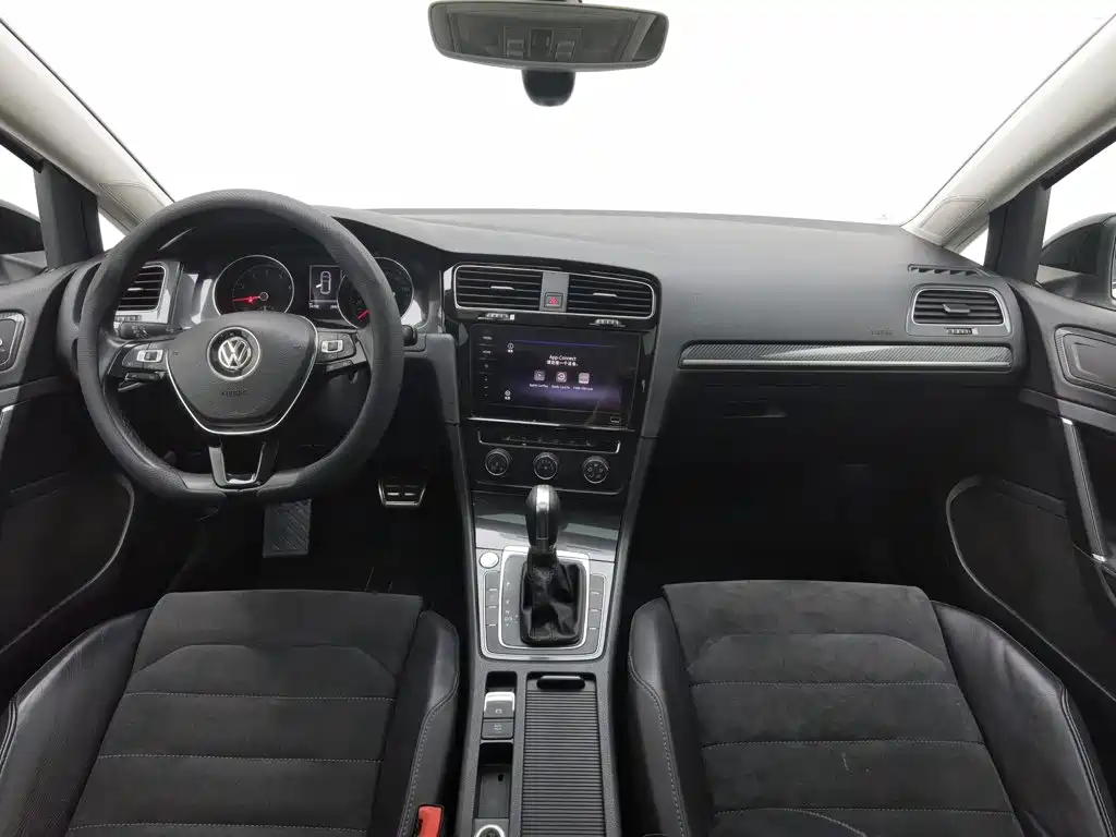 Volkswagen Golf 2018 230TSI Automatic Luxury 5
