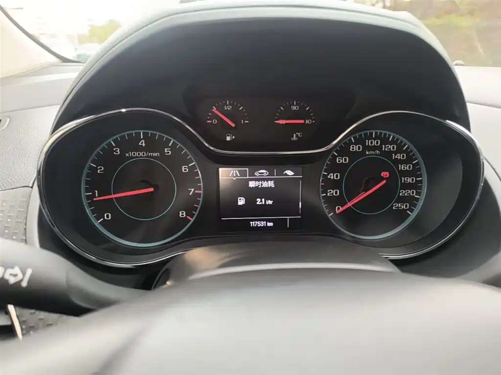 Chevrolet Cruze 2015 1.5L Manual Elite Edition фото 12
