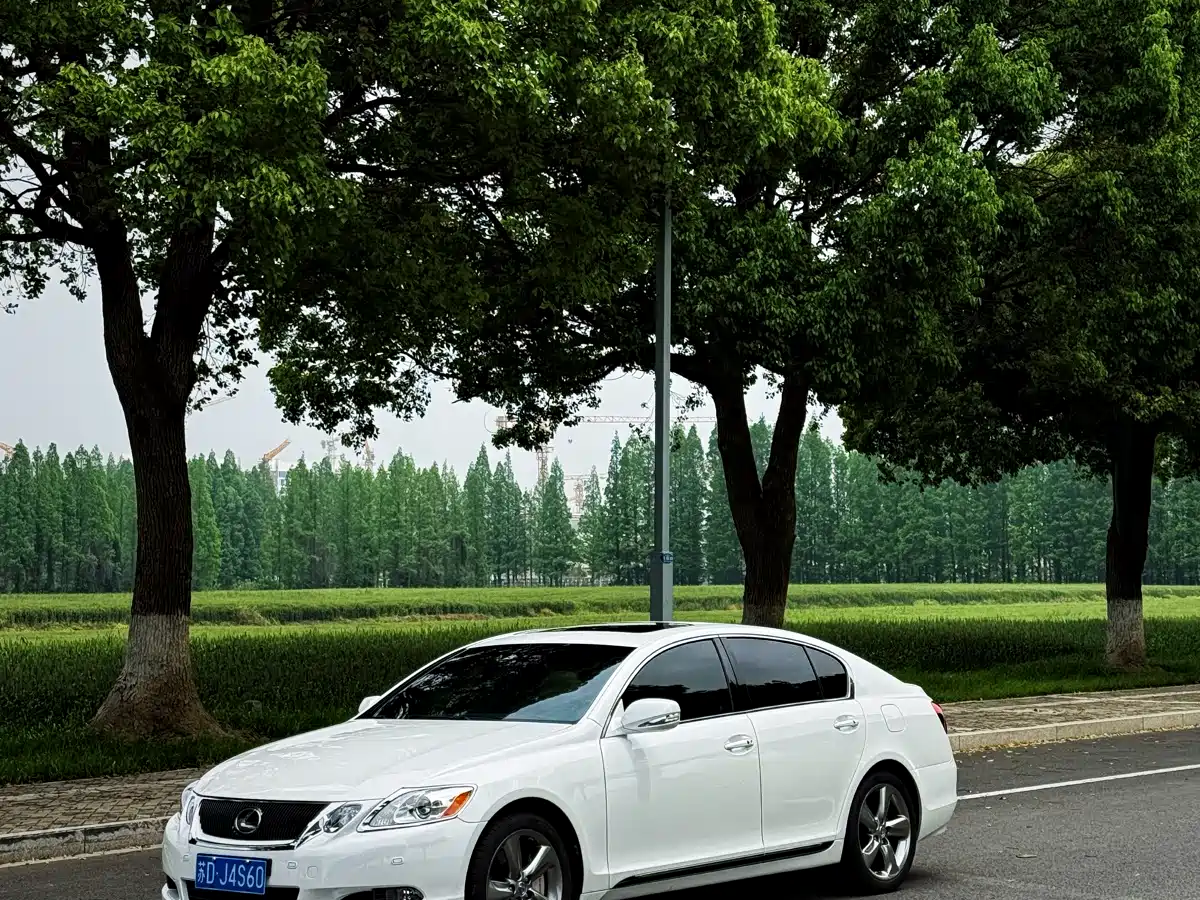 Lexus GS 2008 460 фото 16
