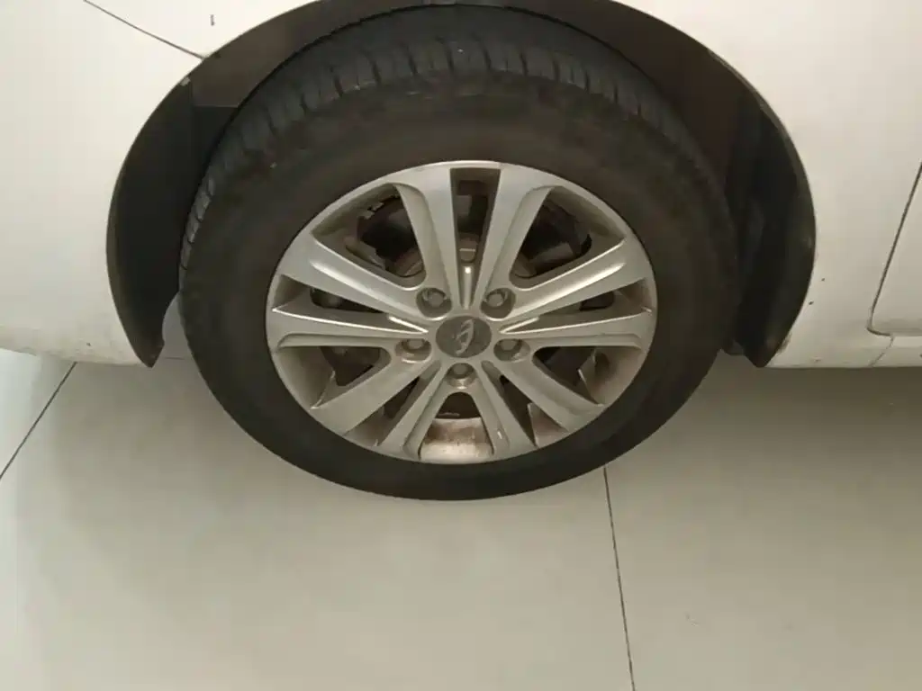 Chery E3 2016 2015 1.5L Manual Smart Edition