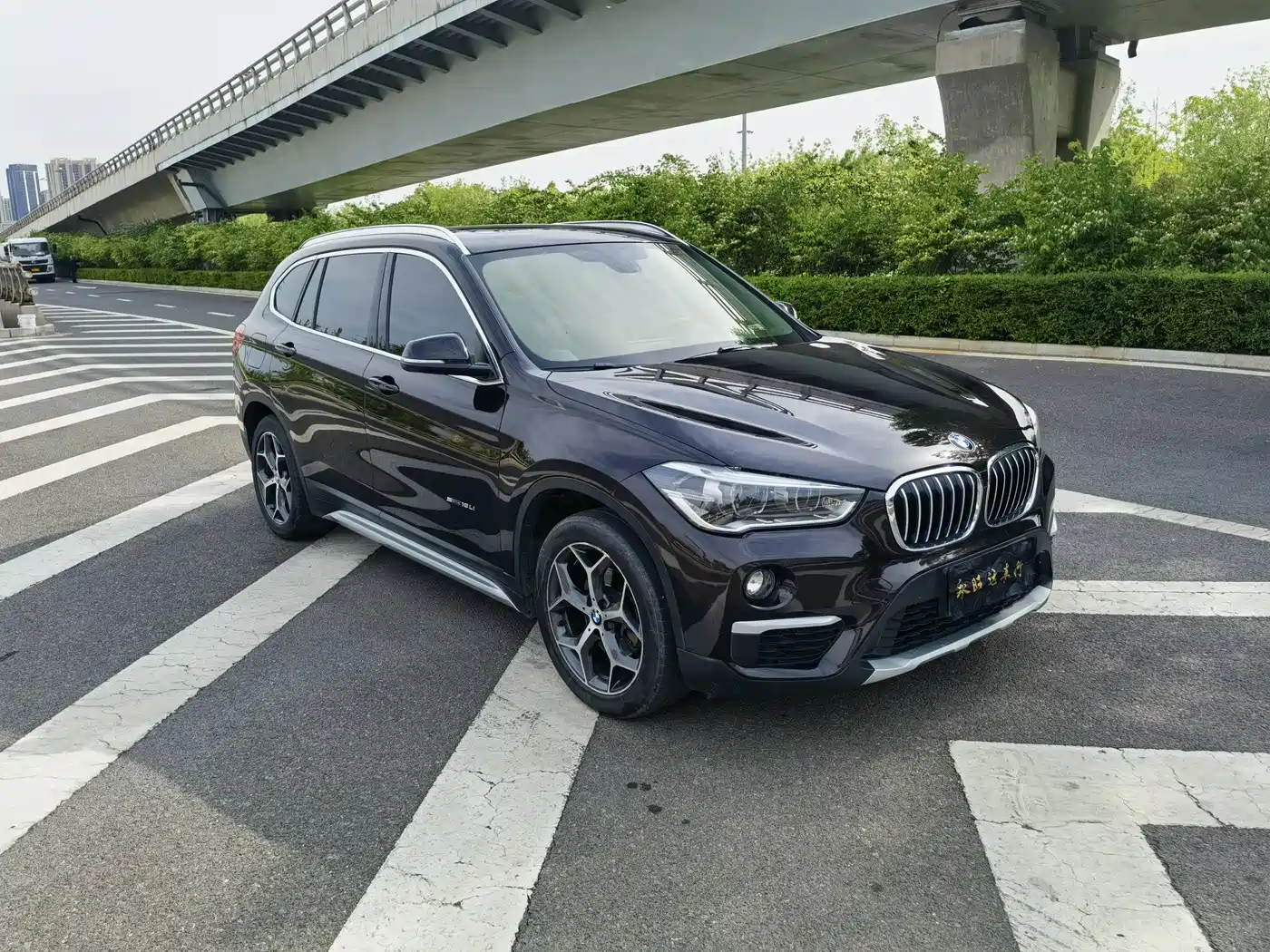 BMW X1 2018 sDrive18Li Premium Model фото 3