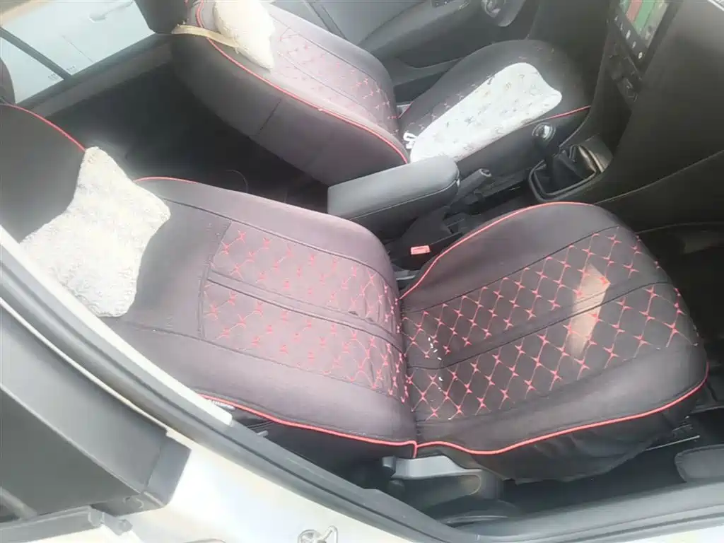 Volkswagen Santana 2015 Gran Santana 1.6L Manual Trend фото 25